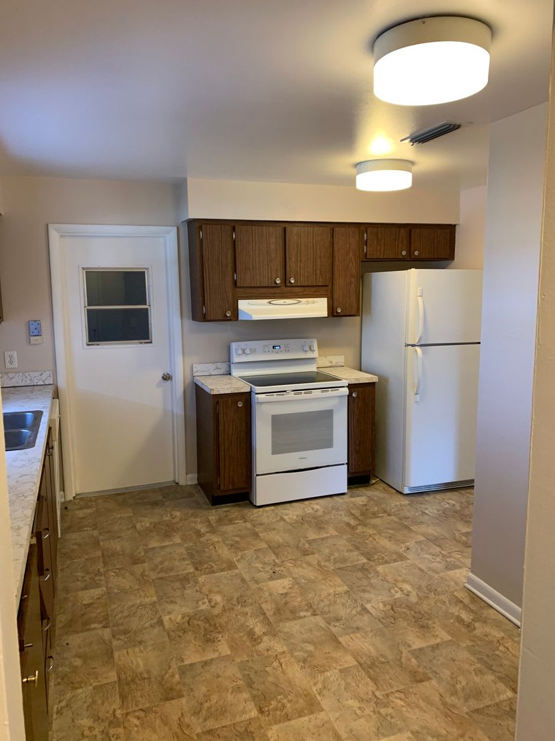 Single Family Home – photo 3