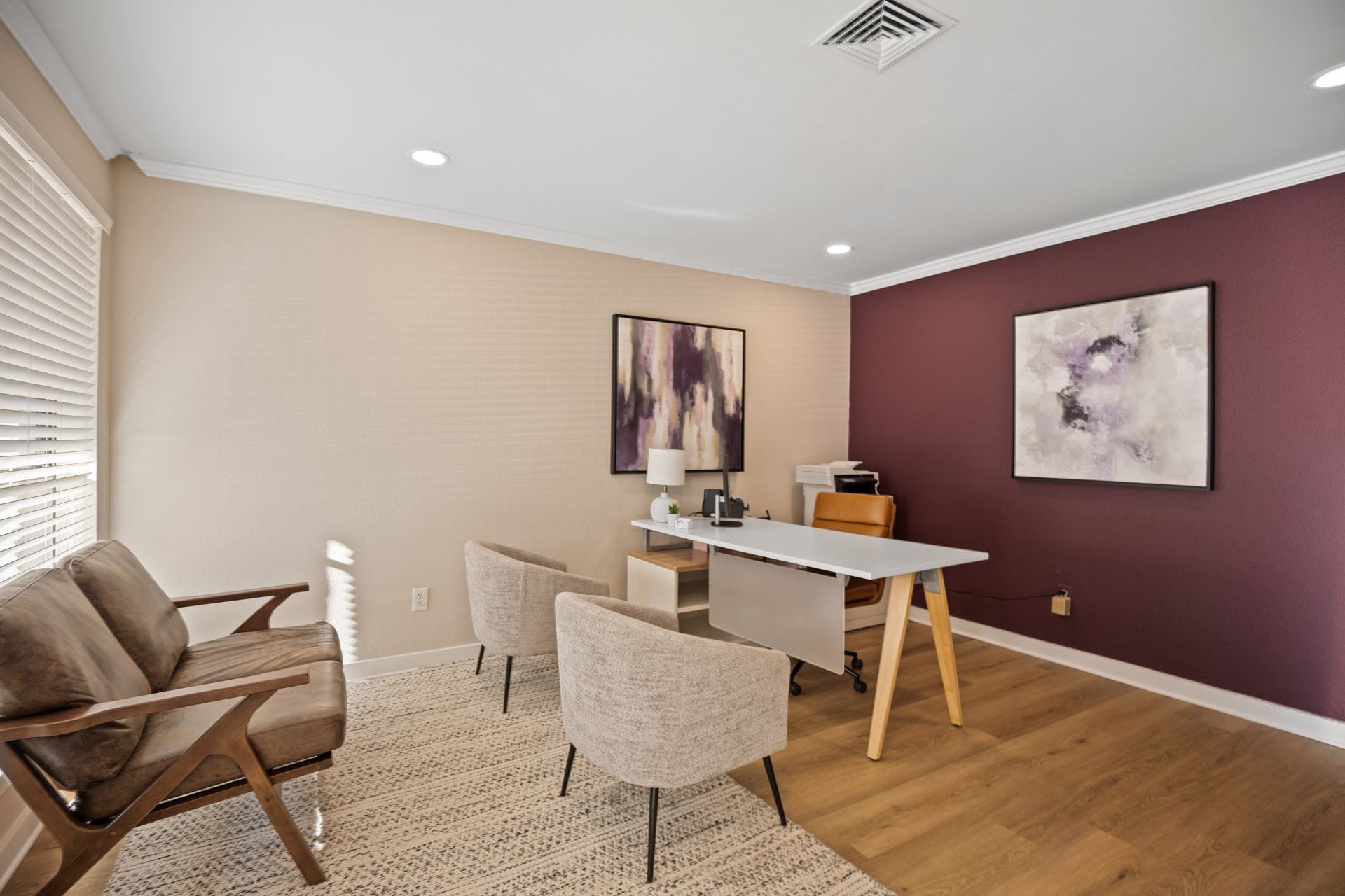 Oak City Apartments – photo 2