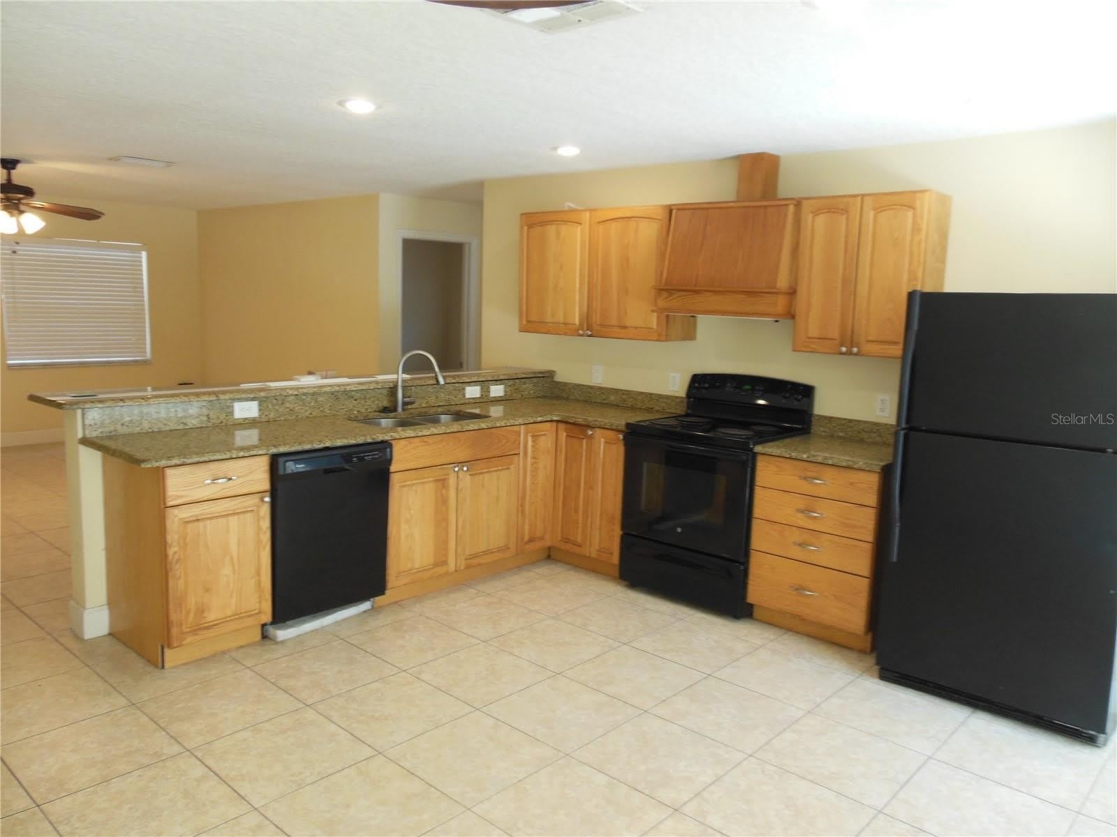 213 Buttonwood Avenue – photo 2