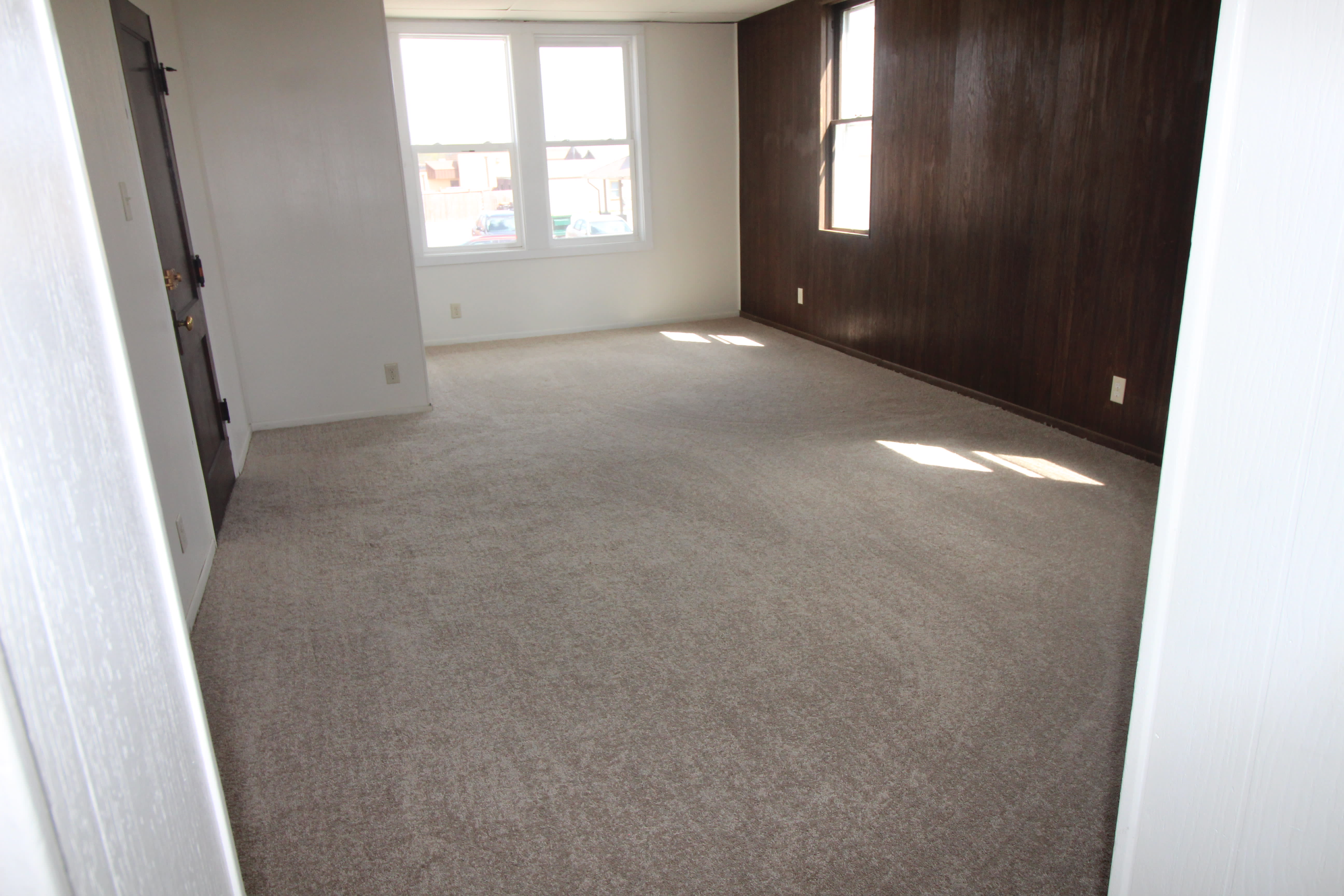 504 Wollan Street – photo 5