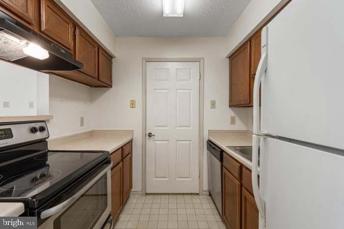1535 LINCOLN WAY – photo 4
