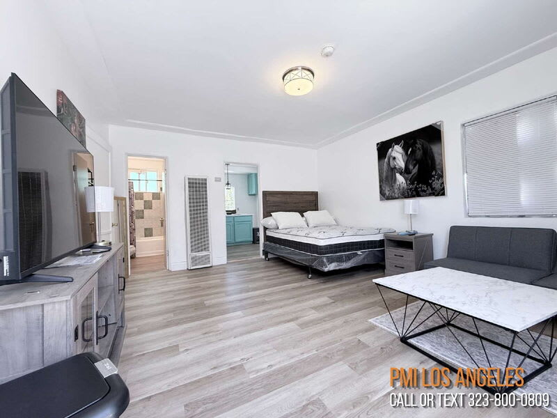 6914 1 2 Main Street – photo 4