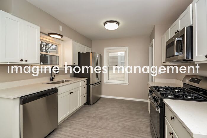 4124 Hoffman Avenue – photo 5