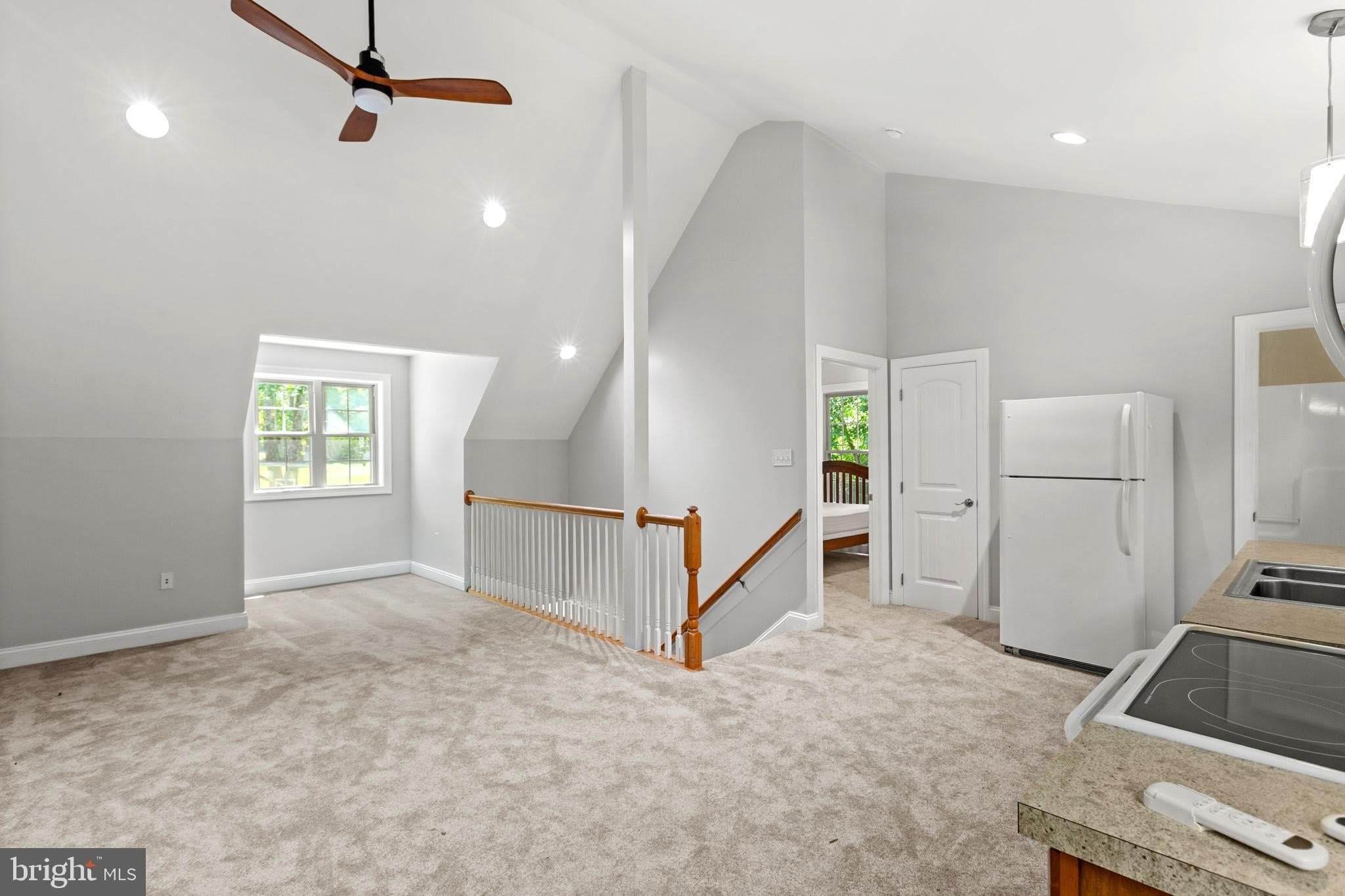 9175 DUBOIS Road – photo 5