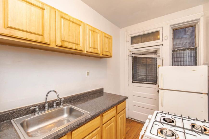 1333 West Touhy Ave. – photo 5