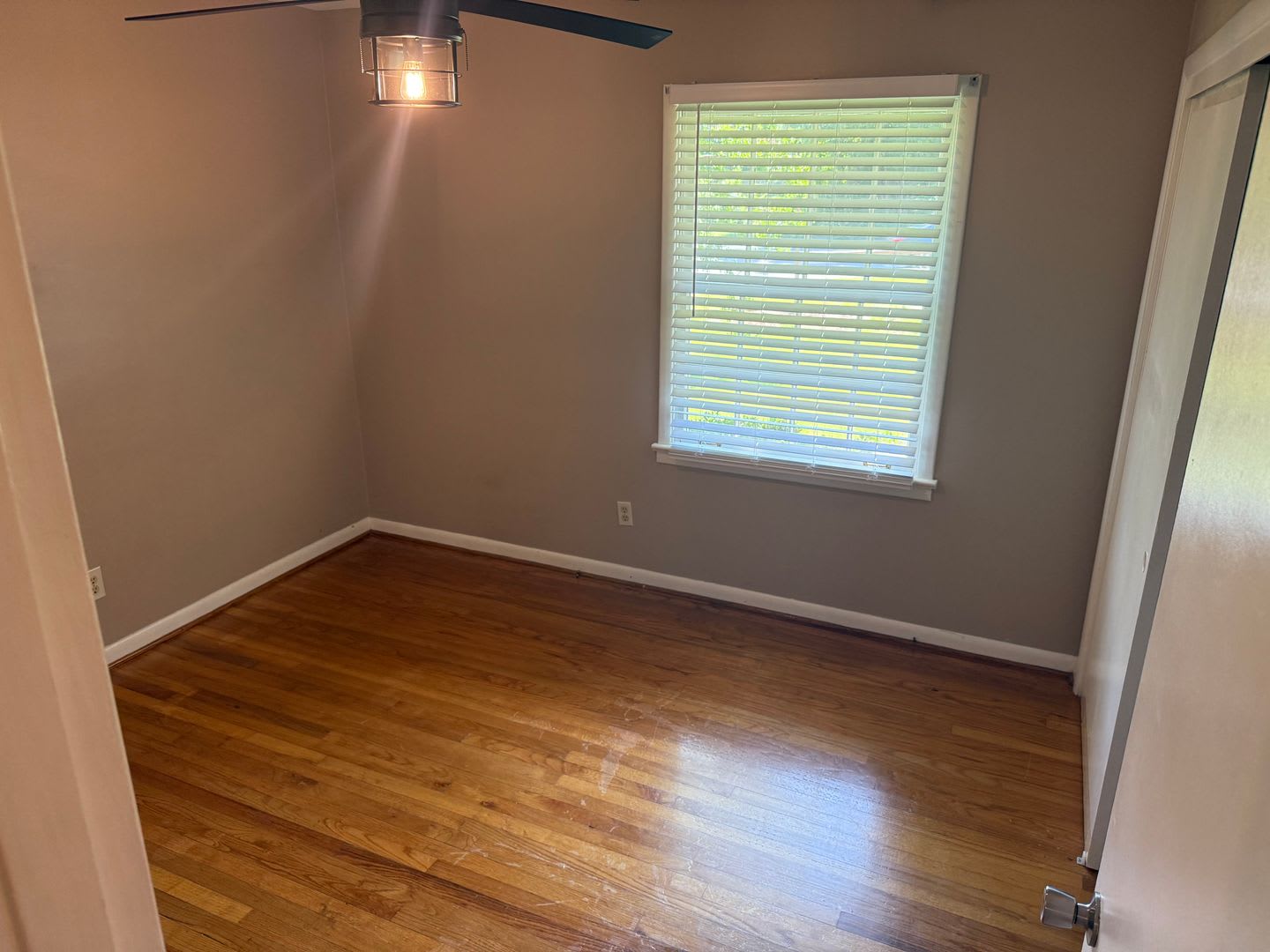 Charming 3-Bedroom Home – photo 5