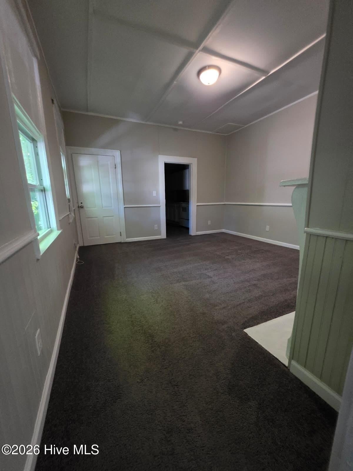 255 Watkins Street – photo 3