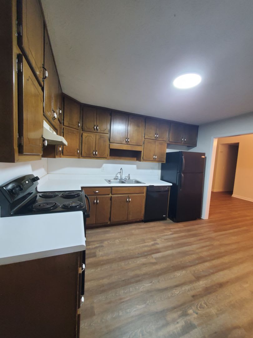 Open House Available On Thursday August 20Th Time 6 30 Pm 7 00 Pm Ranch Home Located In Nice Area Available Now Apply Now – photo 3