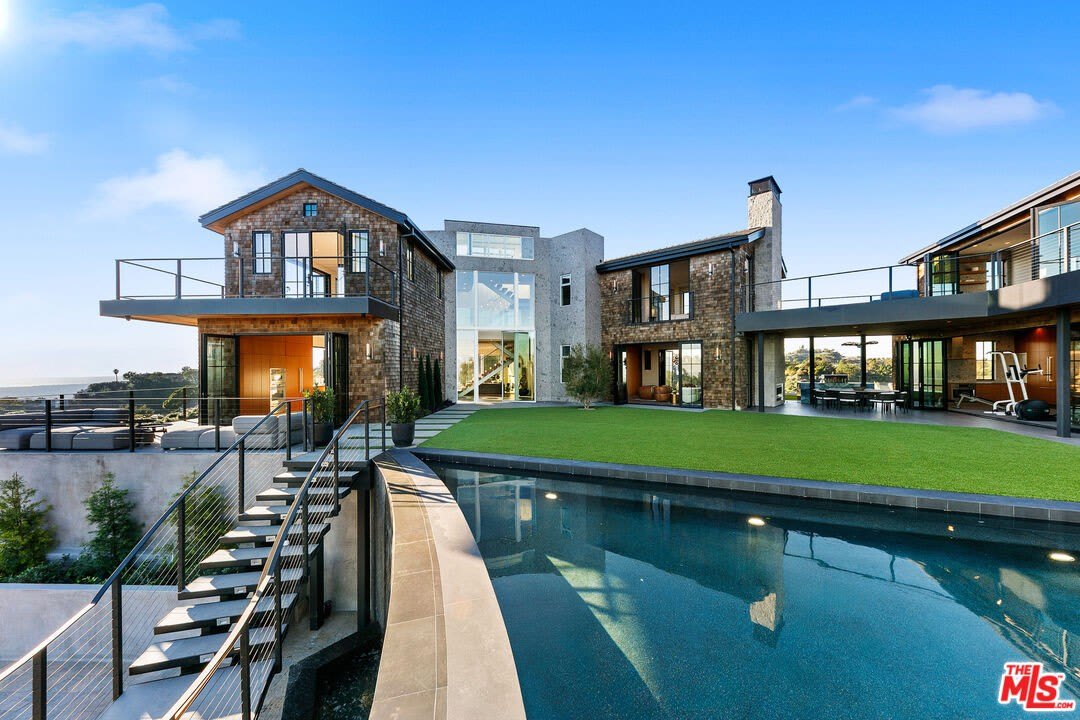 2020 Cyprean Dr – photo 4