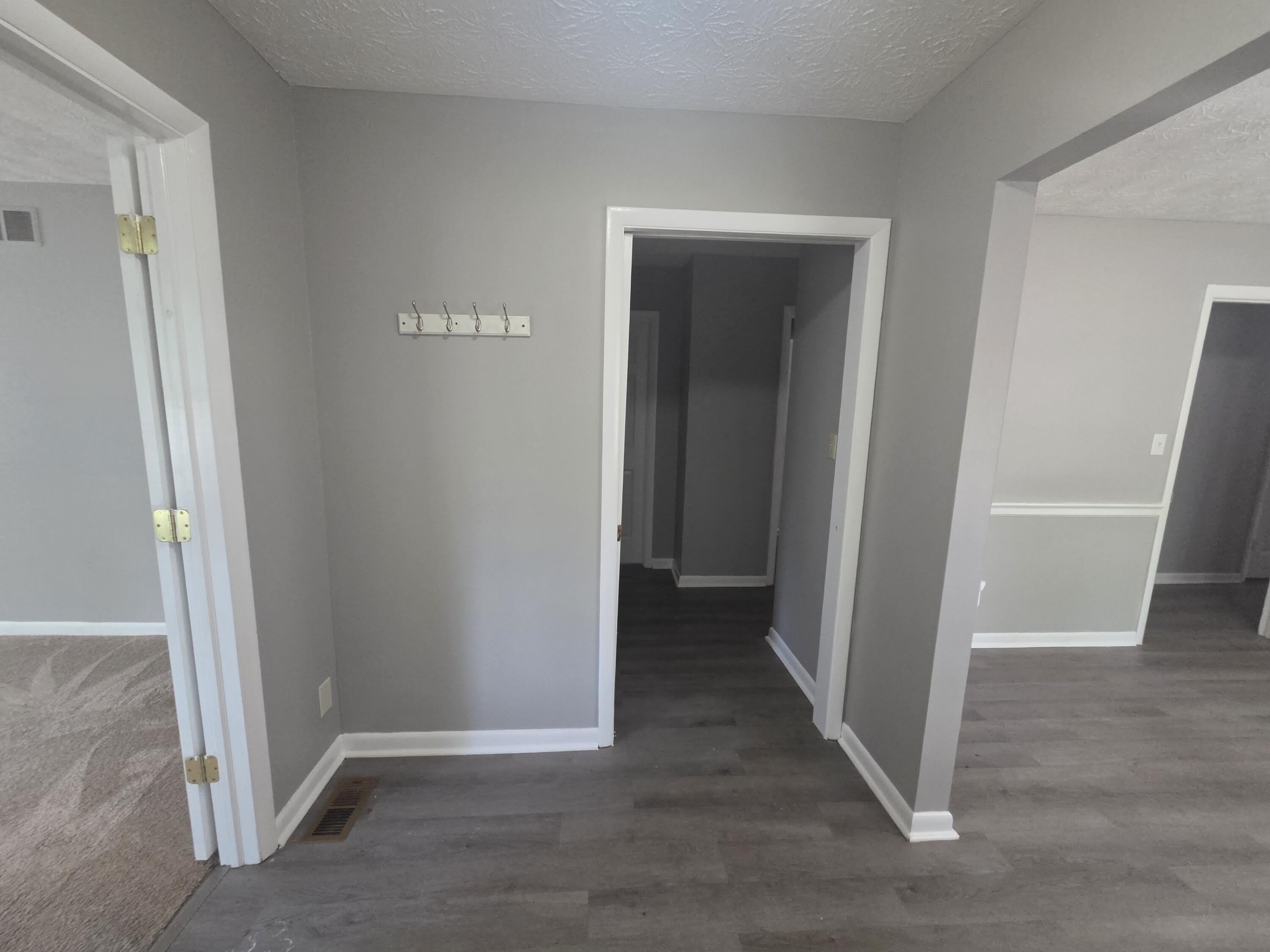 3334 Nevius Drive – photo 2