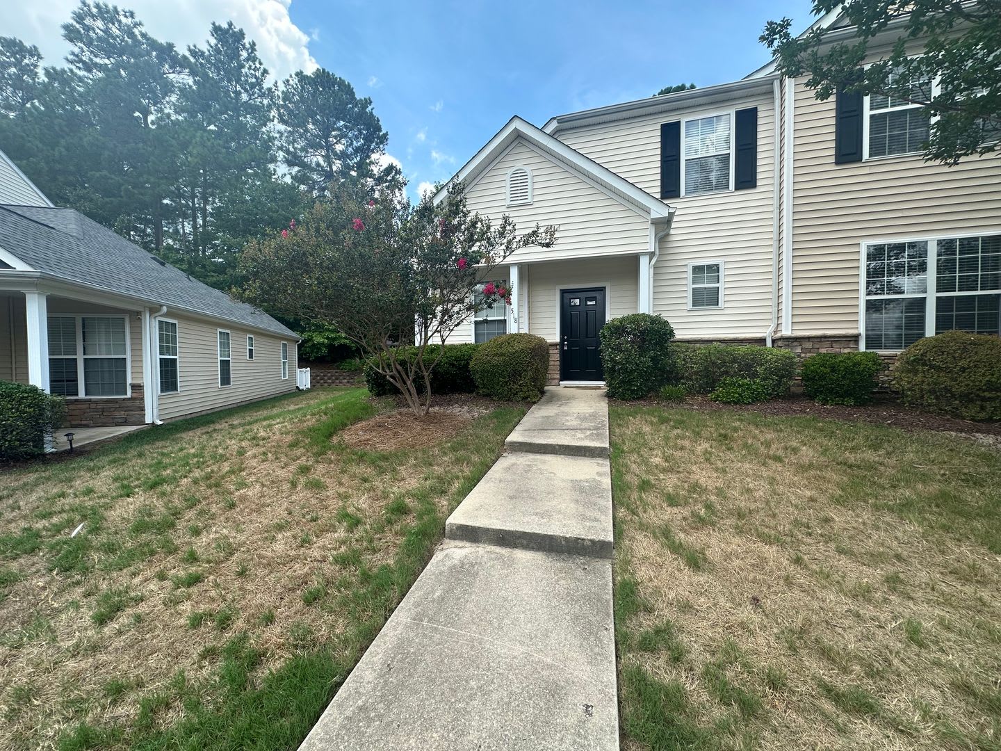 Gorgeous 3 Bed 2 Bath South Durham Townhome Location Location Location – photo 2
