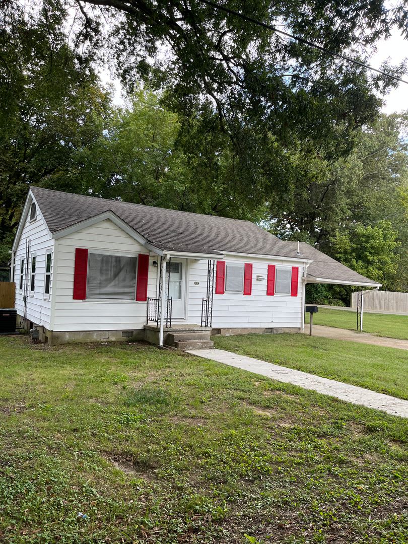 2 Bedroom 1 Bath – photo 1