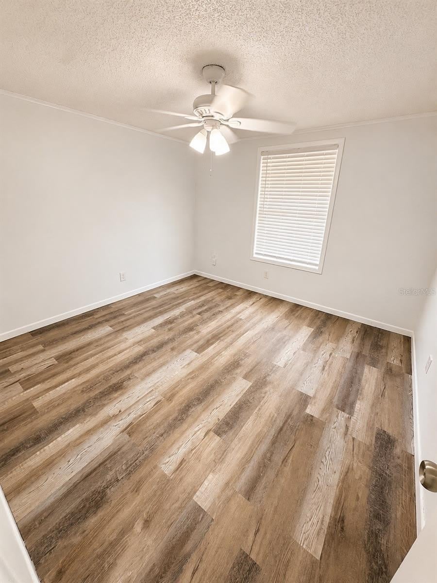 420-420 MILLS Street – photo 5