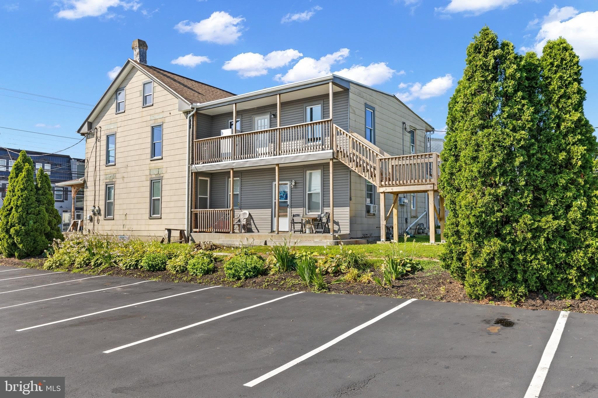 3518 WALNUT Street – photo 1