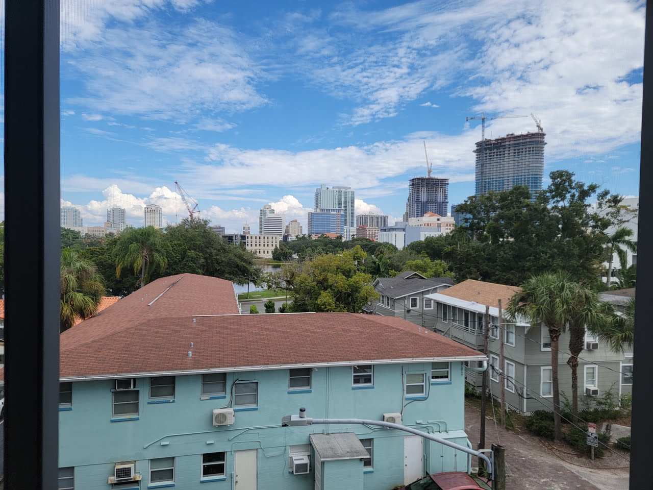 750 Burlington Ave N Apt 3H – photo 2