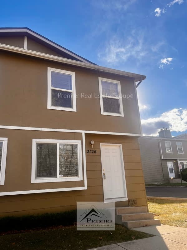 2126 Boston Terrace – photo 2