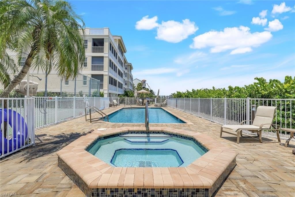 9380 Gulf Shore Dr – photo 2