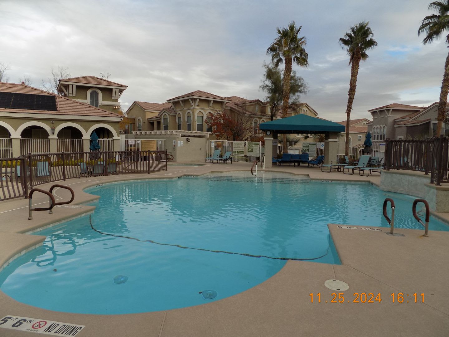 Rent Incentive with 2 weeks free rent – photo 1