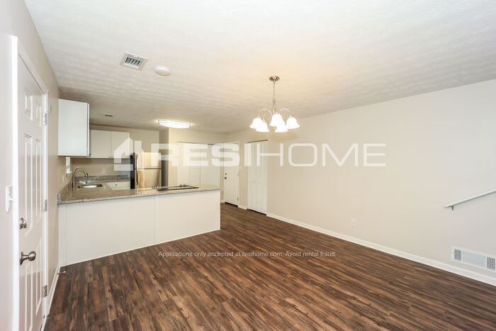 6926 Apache Lane – photo 5
