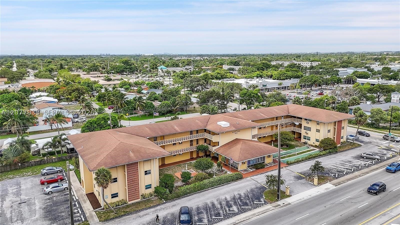 1050 E Sample Rd – photo 1