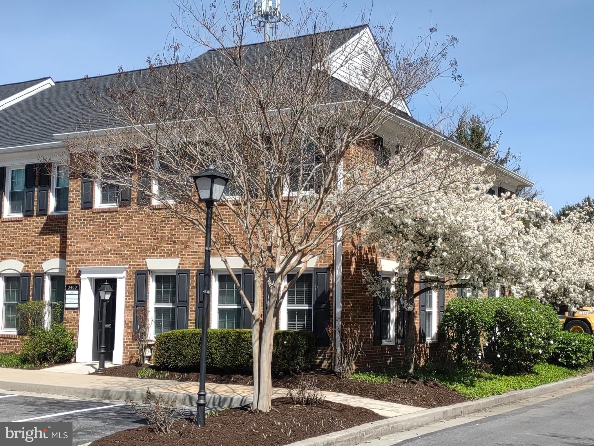 3460 ELLICOTT CENTER Drive – photo 1
