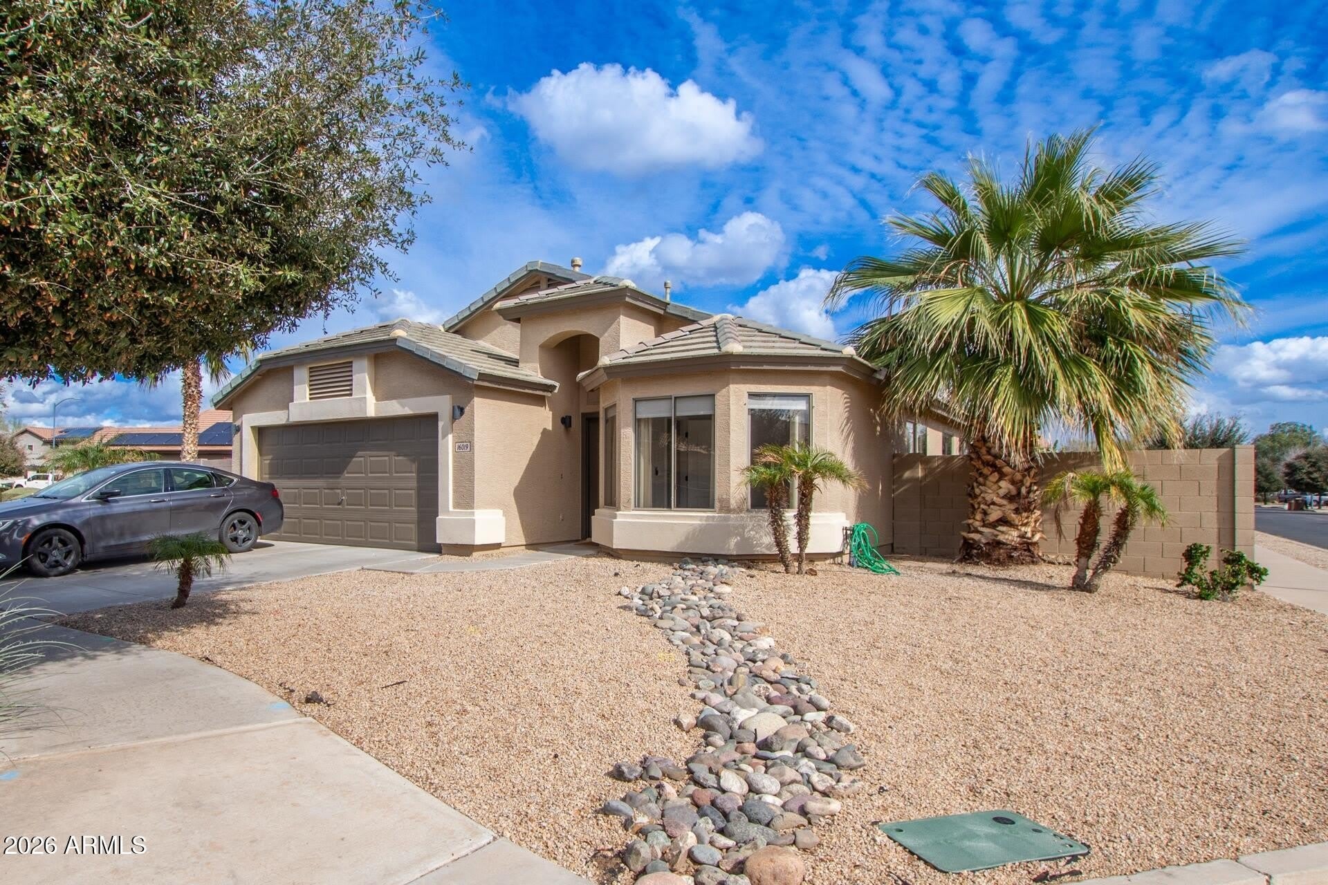 16019 W LINDEN Street – photo 2
