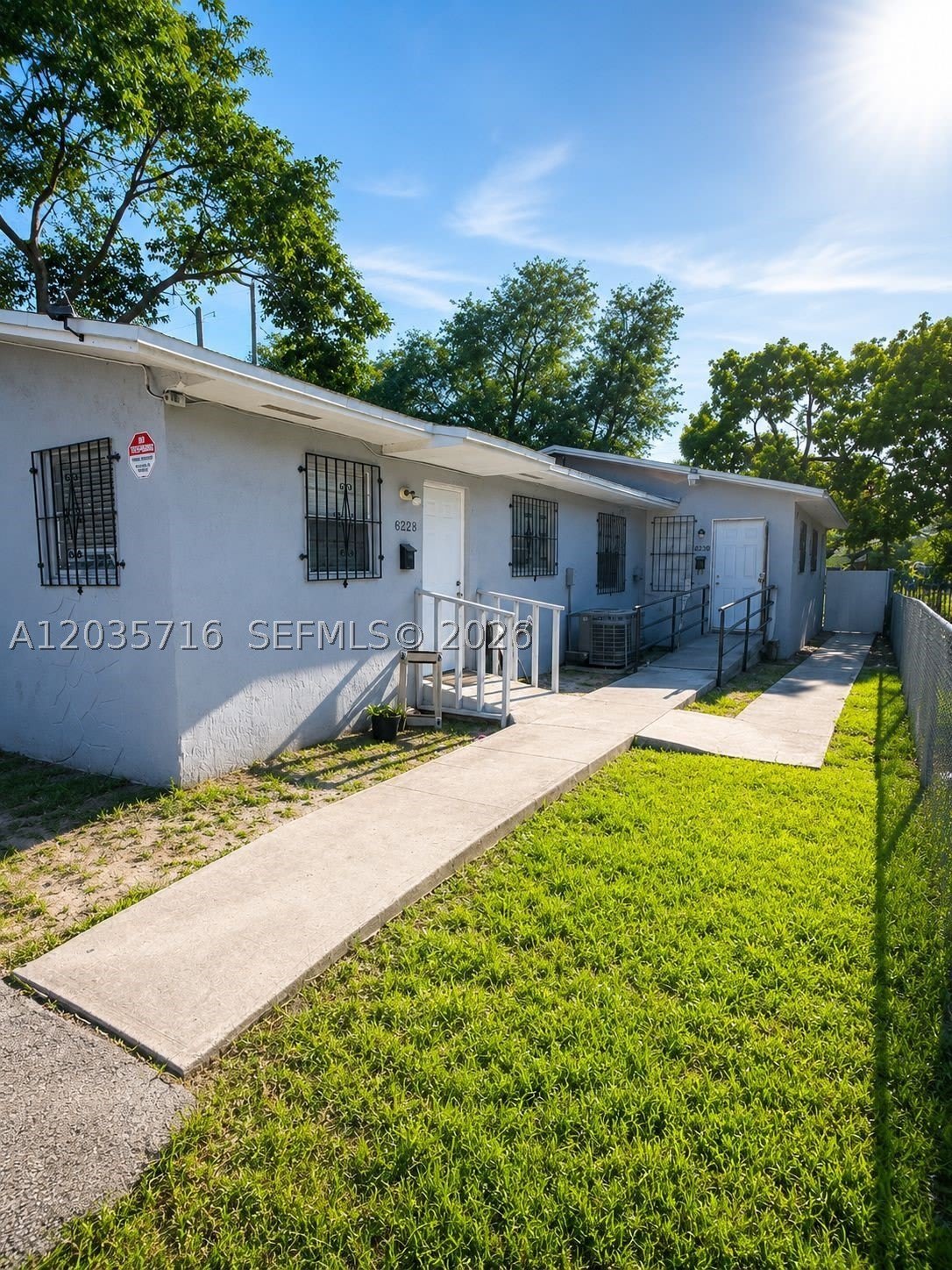 6228 NW 4th Ave – photo 2