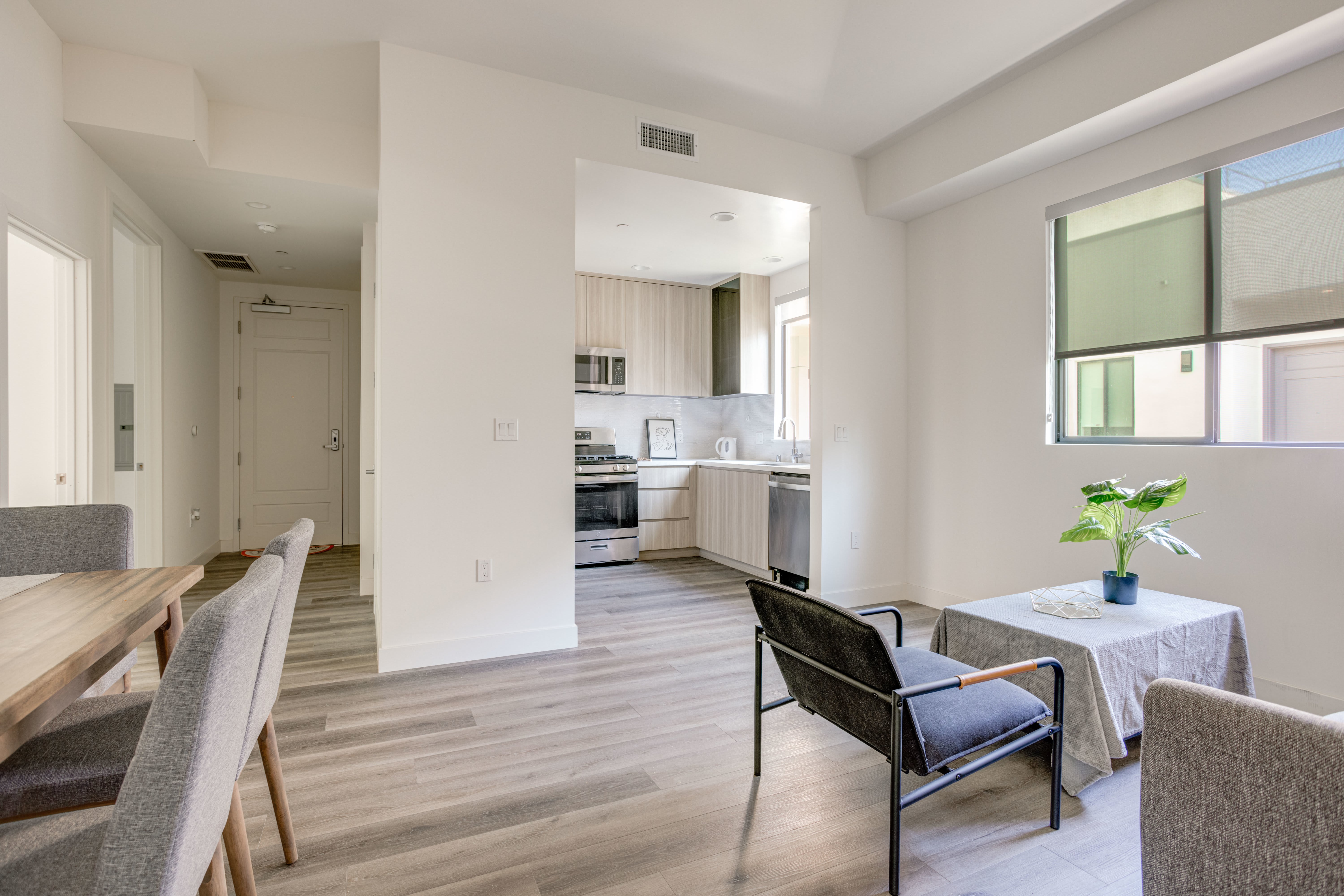 1751 Malcolm Ave – photo 4
