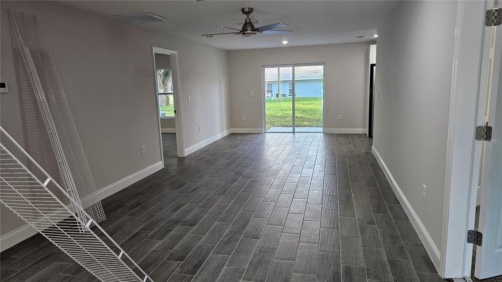 604 LIME Avenue – photo 3
