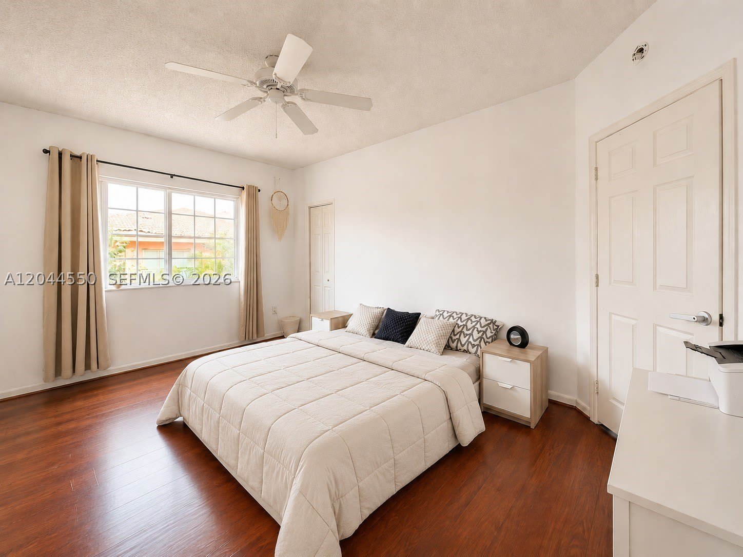 2027 SE 10th Ave – photo 2