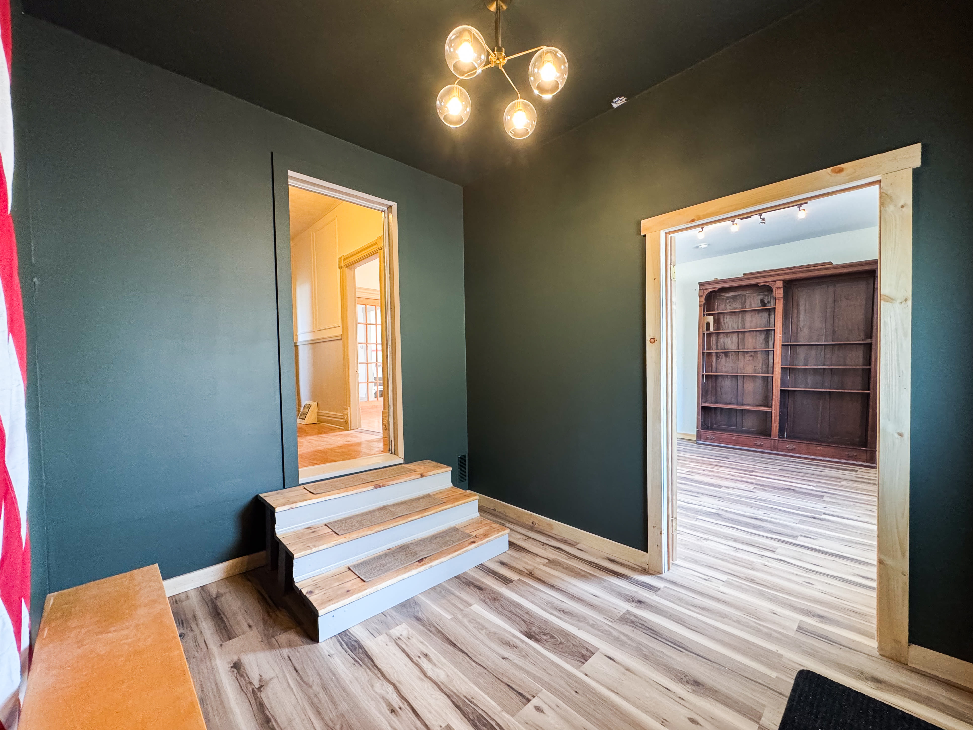 23 Gouverneur St – photo 3