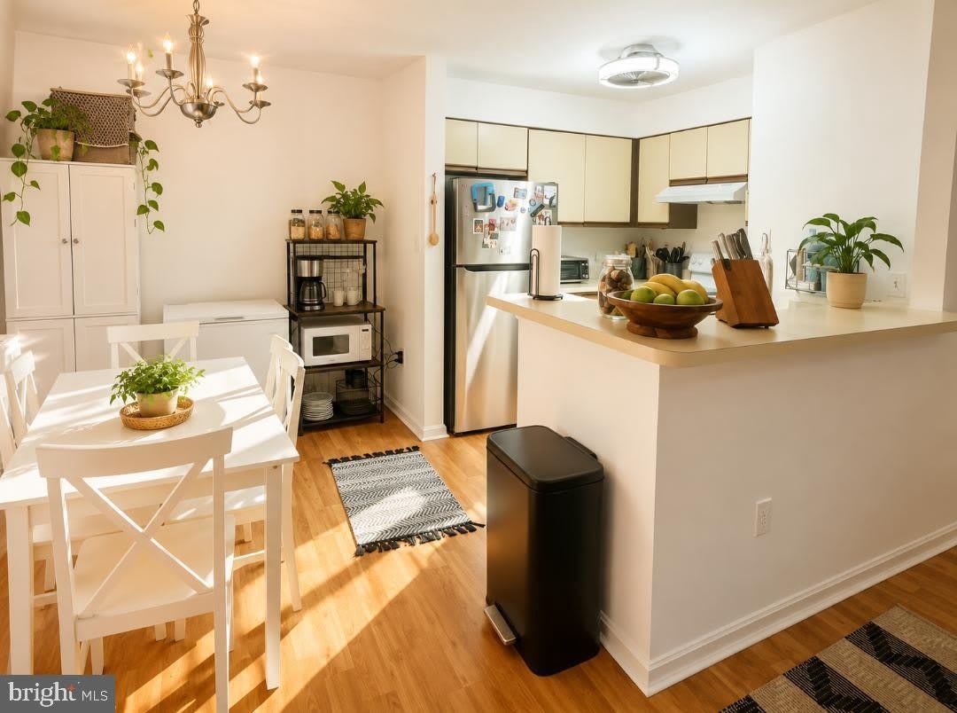 6955 MARY CAROLINE Circle – photo 2