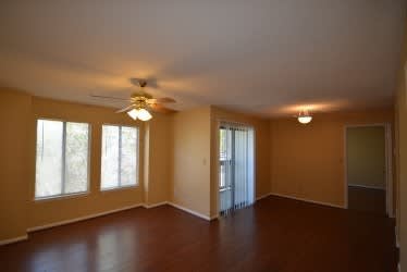 1 BR/1 BA CONDO IN TITUSVILLE – photo 4