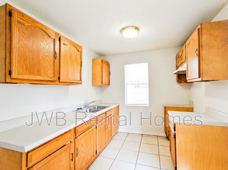 5363 Tequesta Ct – photo 2