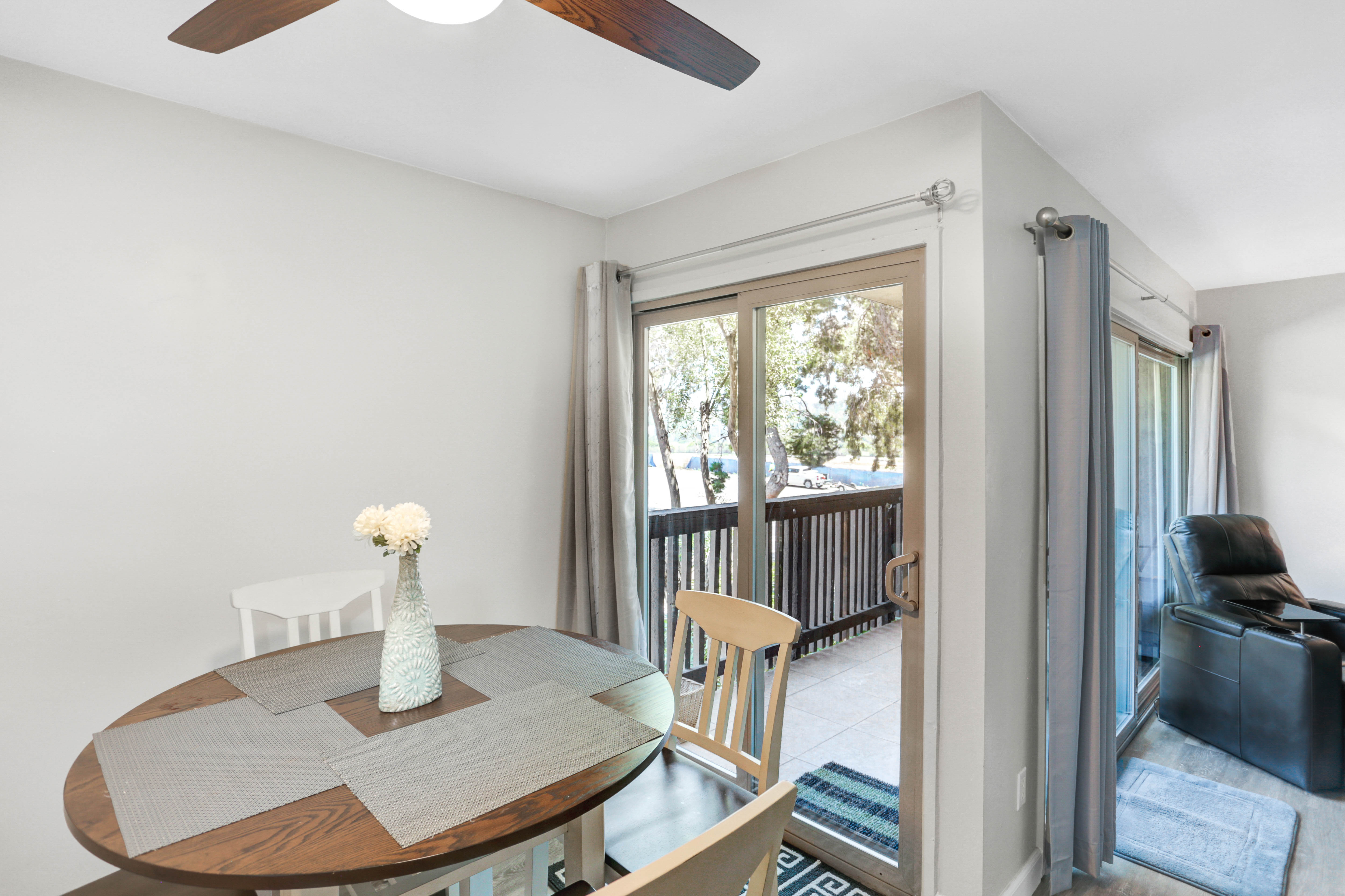 6406 Friars Rd – photo 4