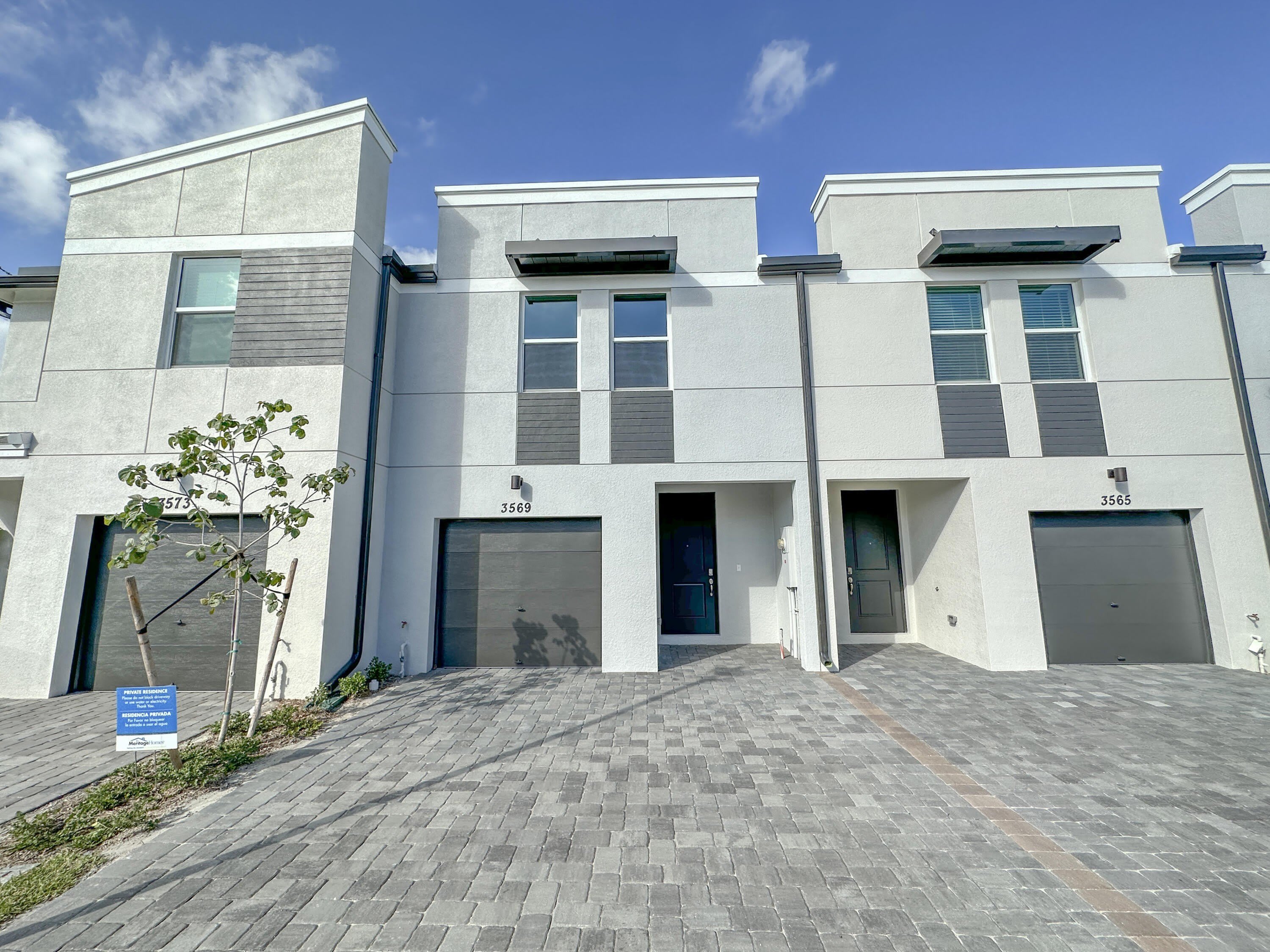 3569 San Bernardino Way – photo 2