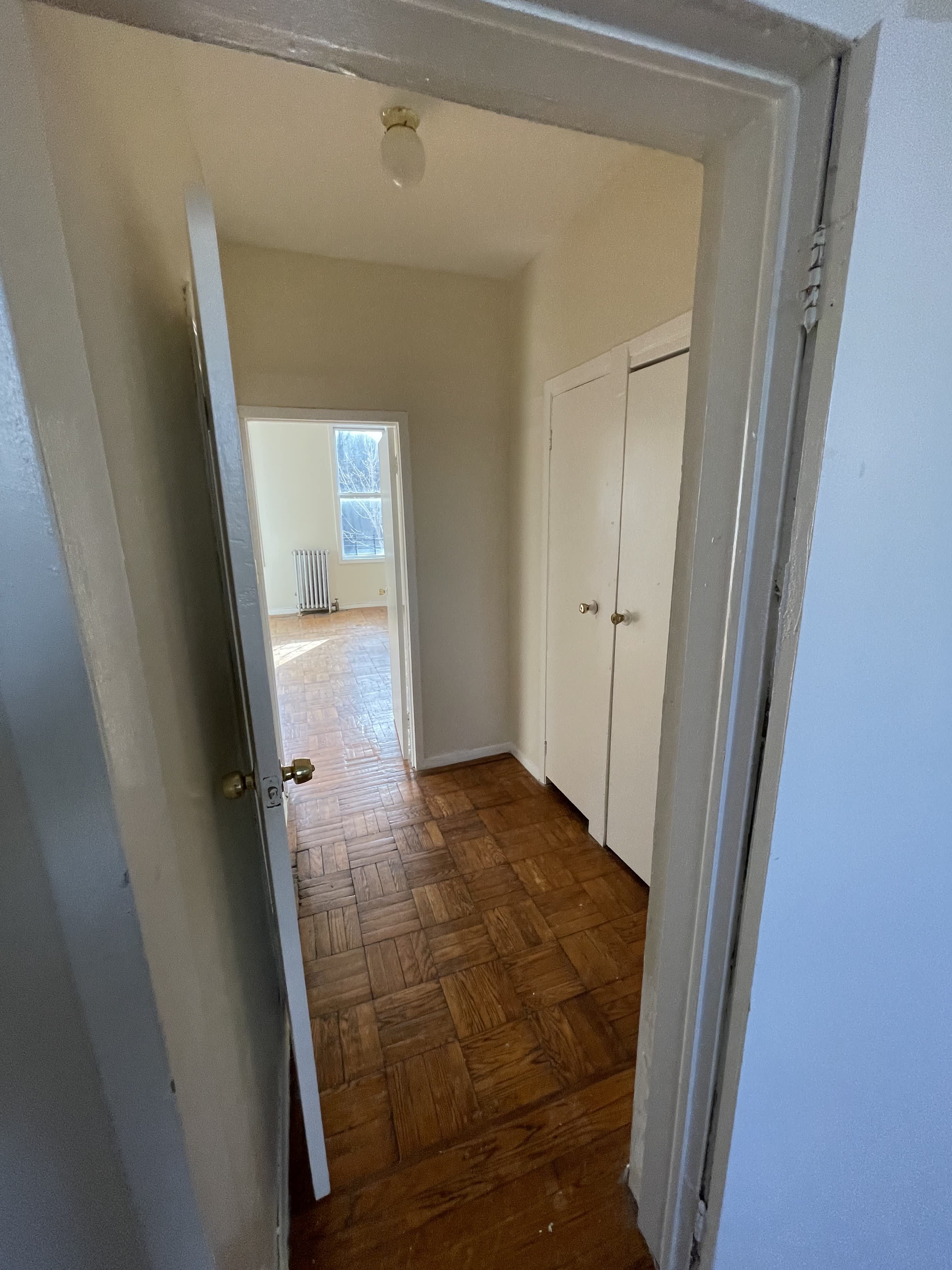 637 Greene Avenue – photo 4