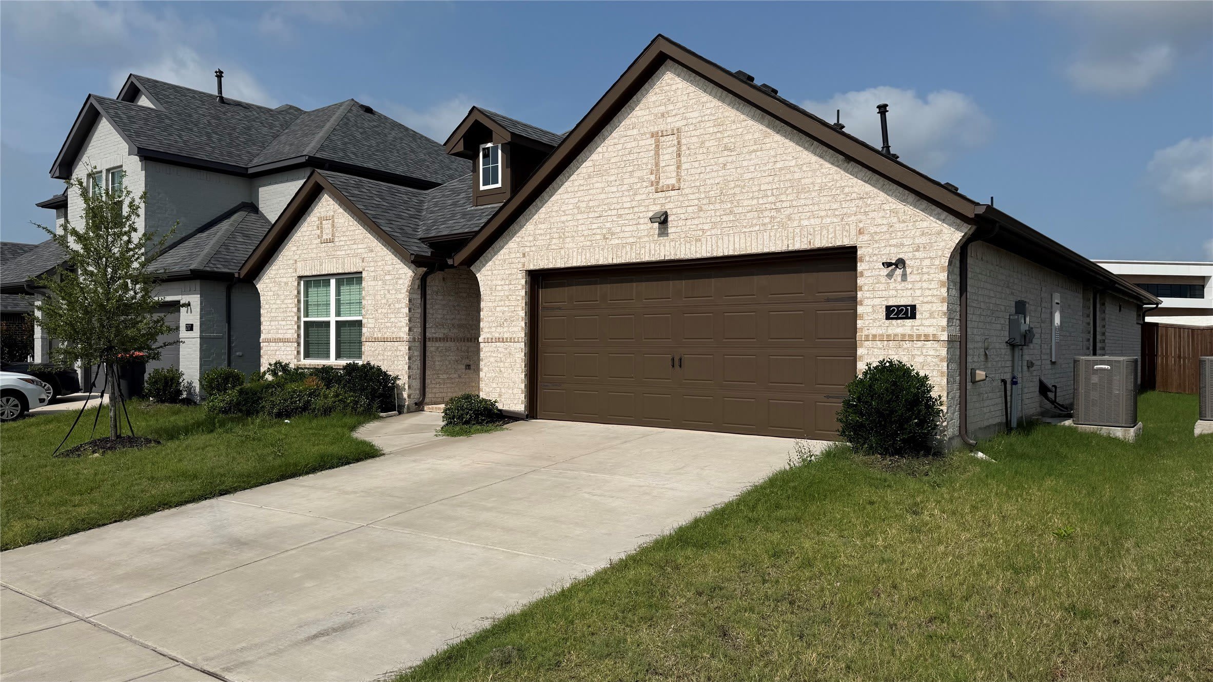 221 Santa Lucia Drive – photo 3
