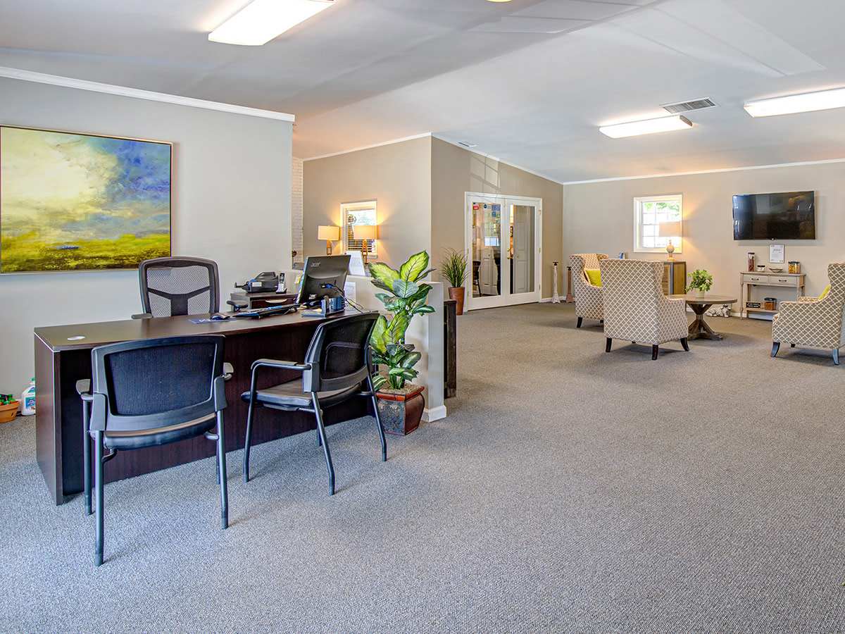 Sherwood Station Apartments – photo 2