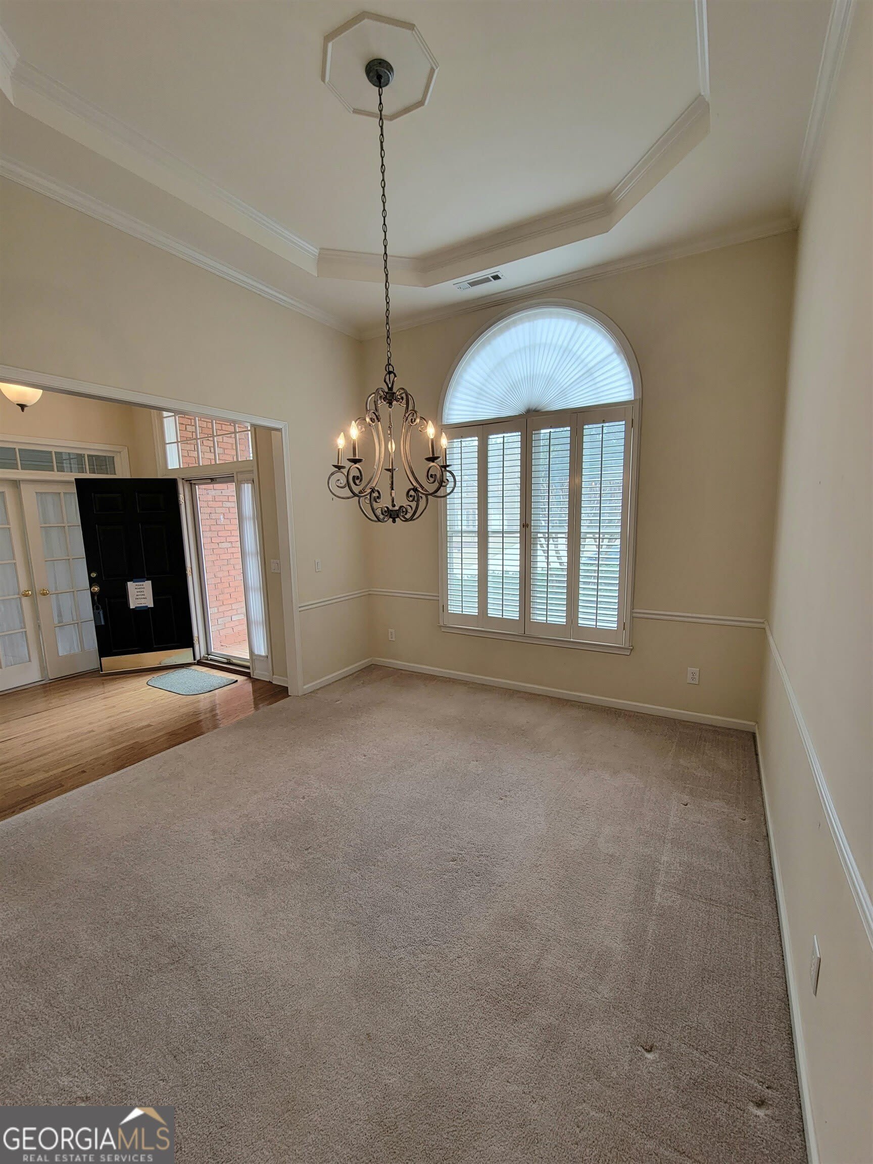 225 Lockmeade Way – photo 5