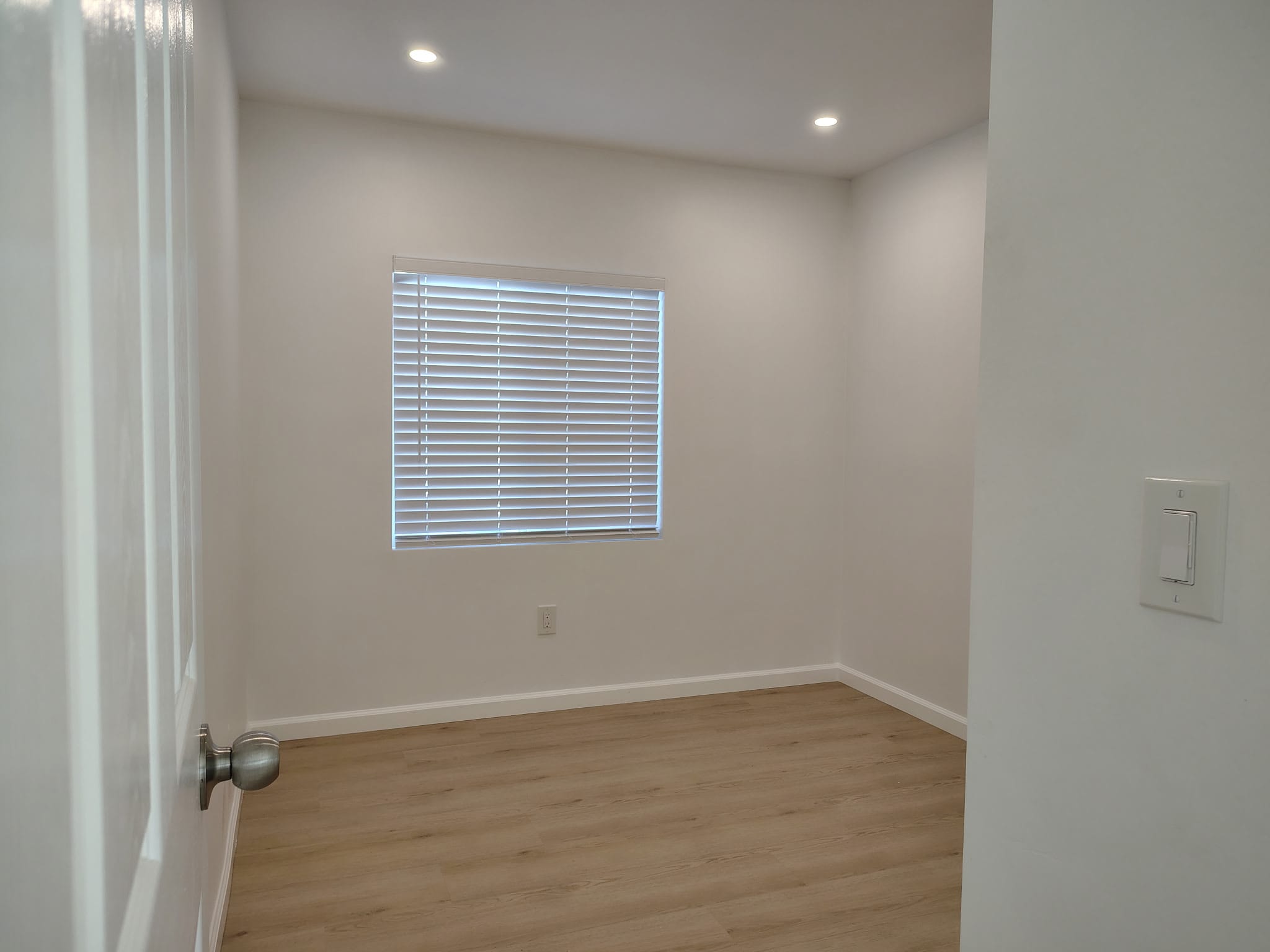 1487 Hilltop Dr – photo 4