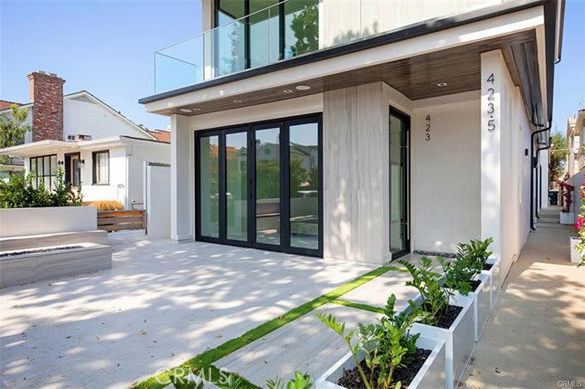 423 Orchid Avenue – photo 3