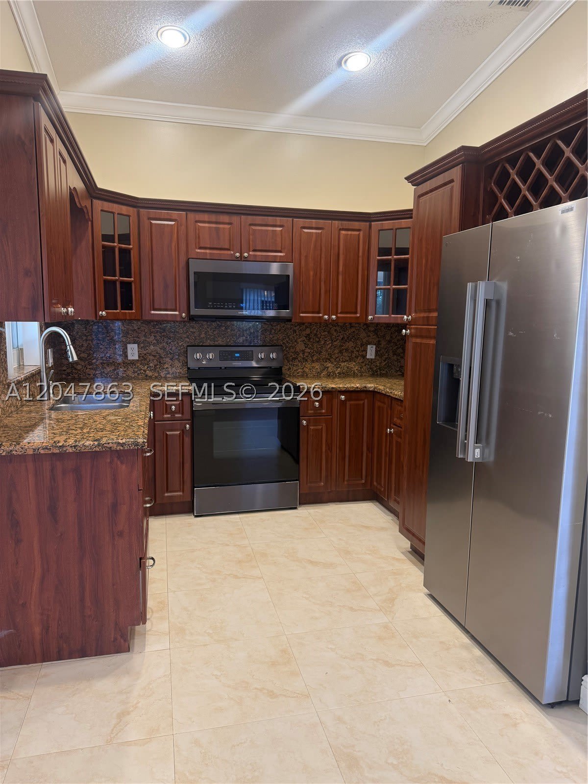 1713 NW 208th Ter – photo 3
