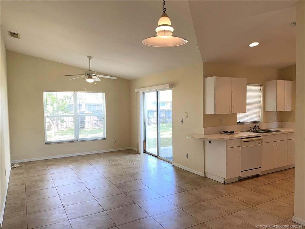 419 SW Meadow Terrace – photo 4