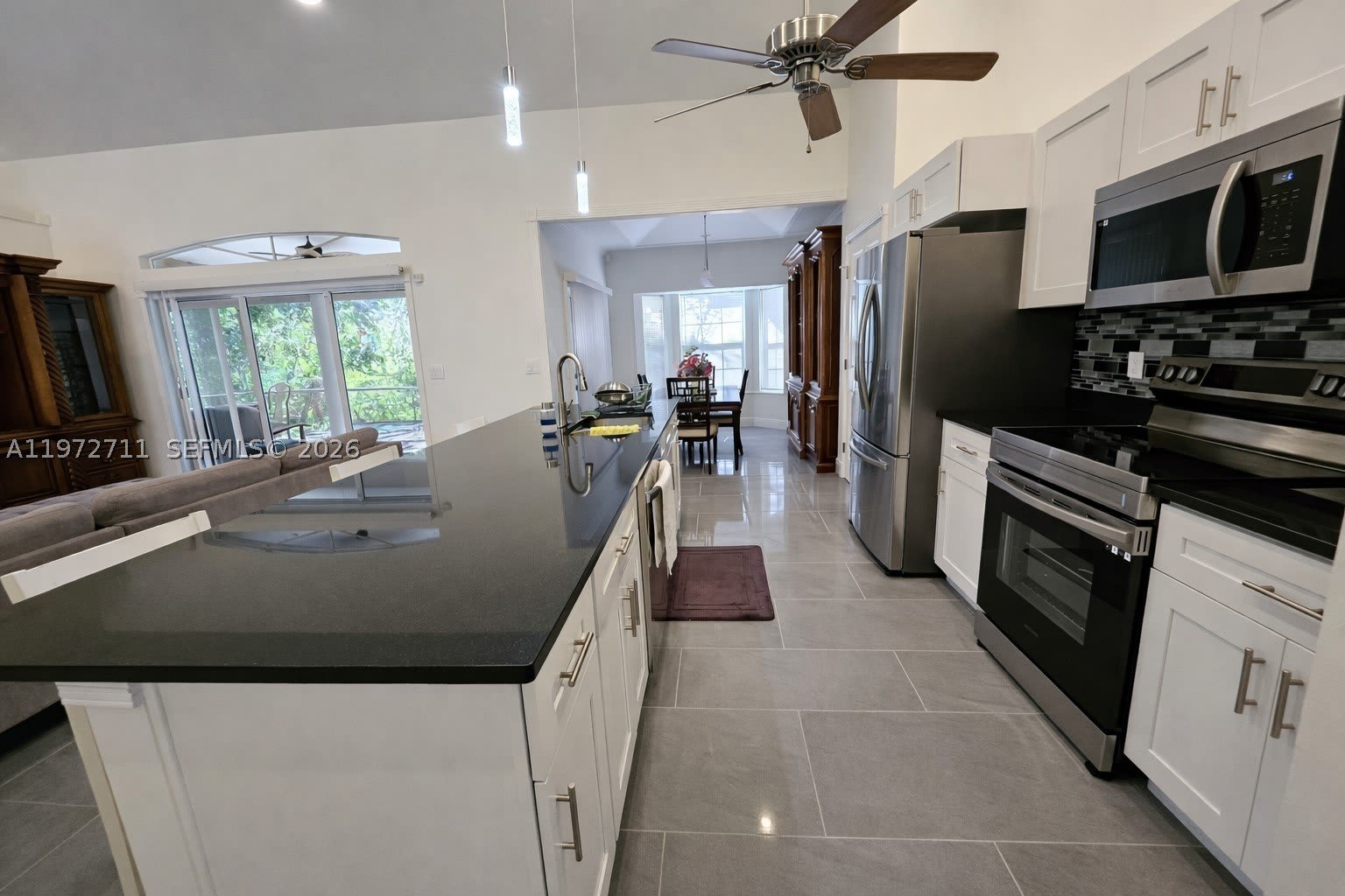 1440 GRAHAM CIR – photo 5