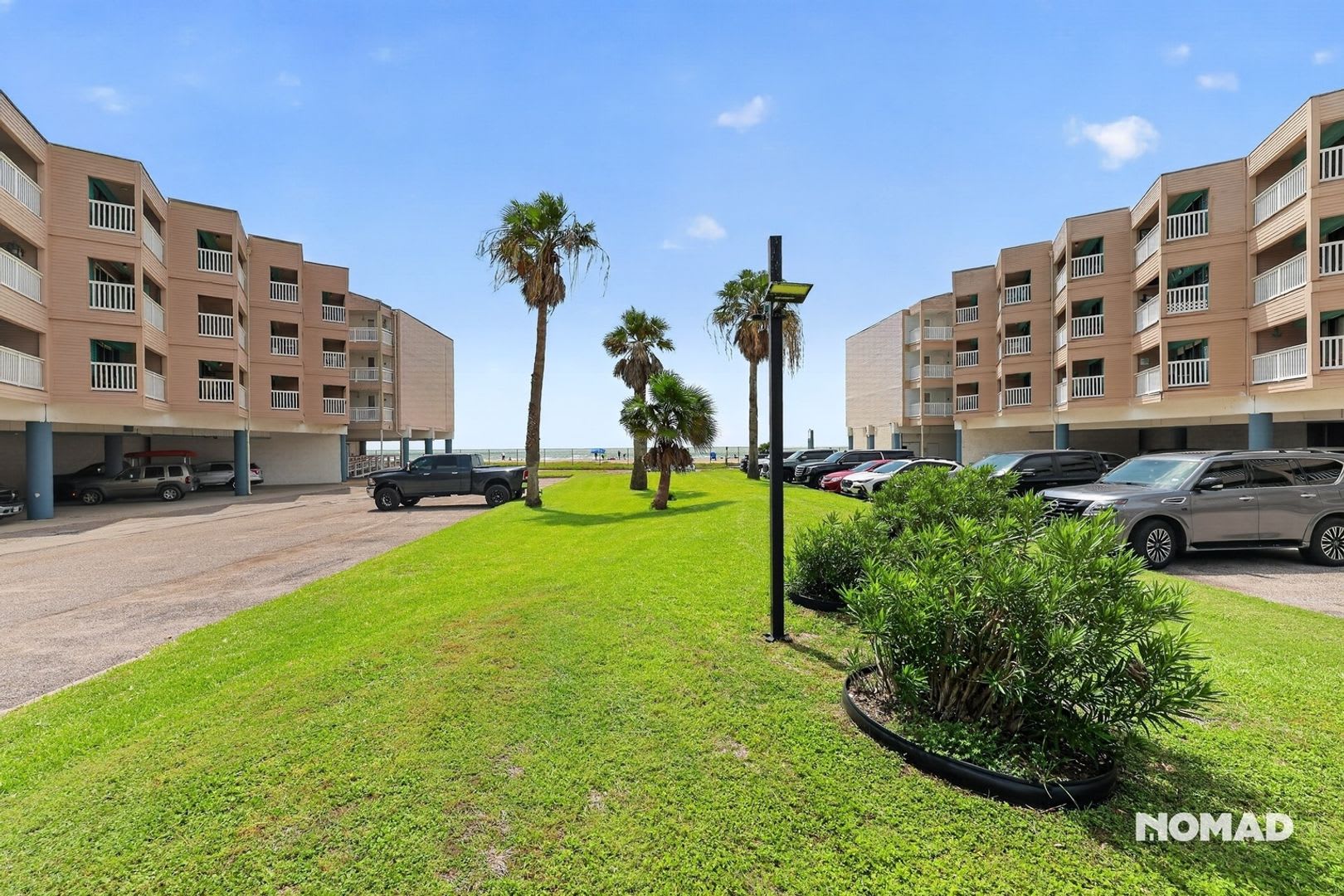 Charming 1BR Beachfront Condo in Corpus Christi – photo 4