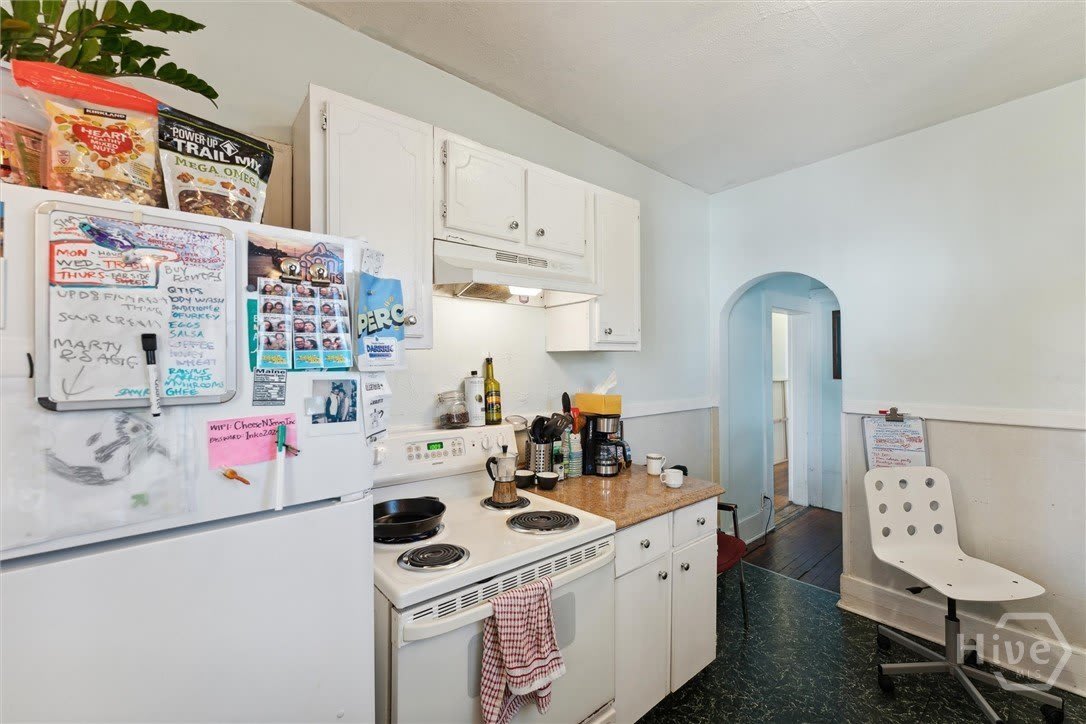 522 E 38th Street – photo 5