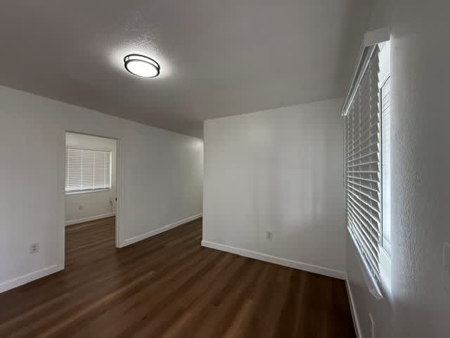 6300 S. San Pedro St. – photo 3