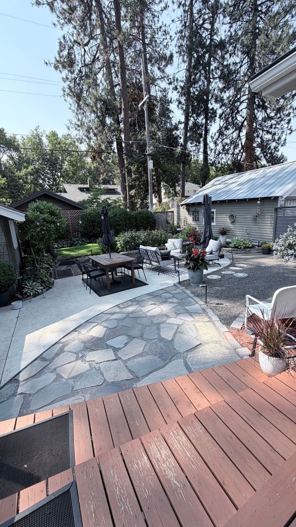 MUST SEE!! Charming South Hill Home 4bd 2bath Home – photo 2