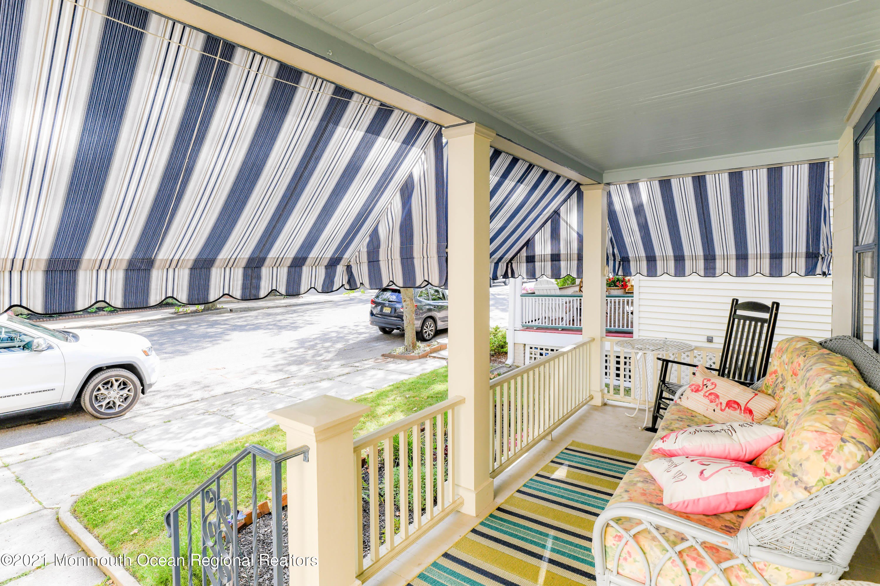87 Embury Avenue – photo 4